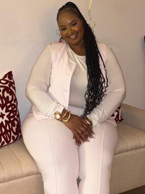 Meet your Posher, Imani